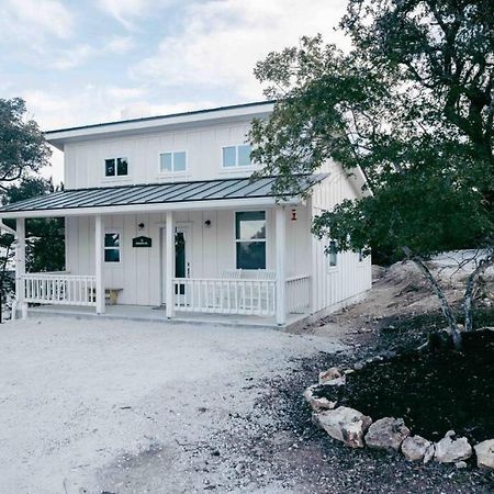 Hummingbird Haus - Hill Country Views On 20 Acres With Firepit Villa Spring Branch Exteriör bild