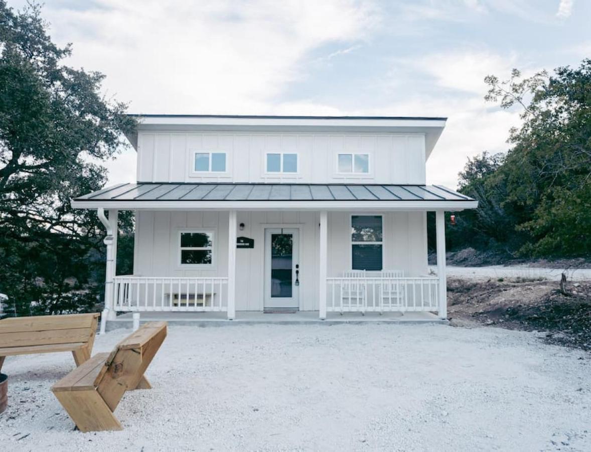Hummingbird Haus - Hill Country Views On 20 Acres With Firepit Villa Spring Branch Exteriör bild